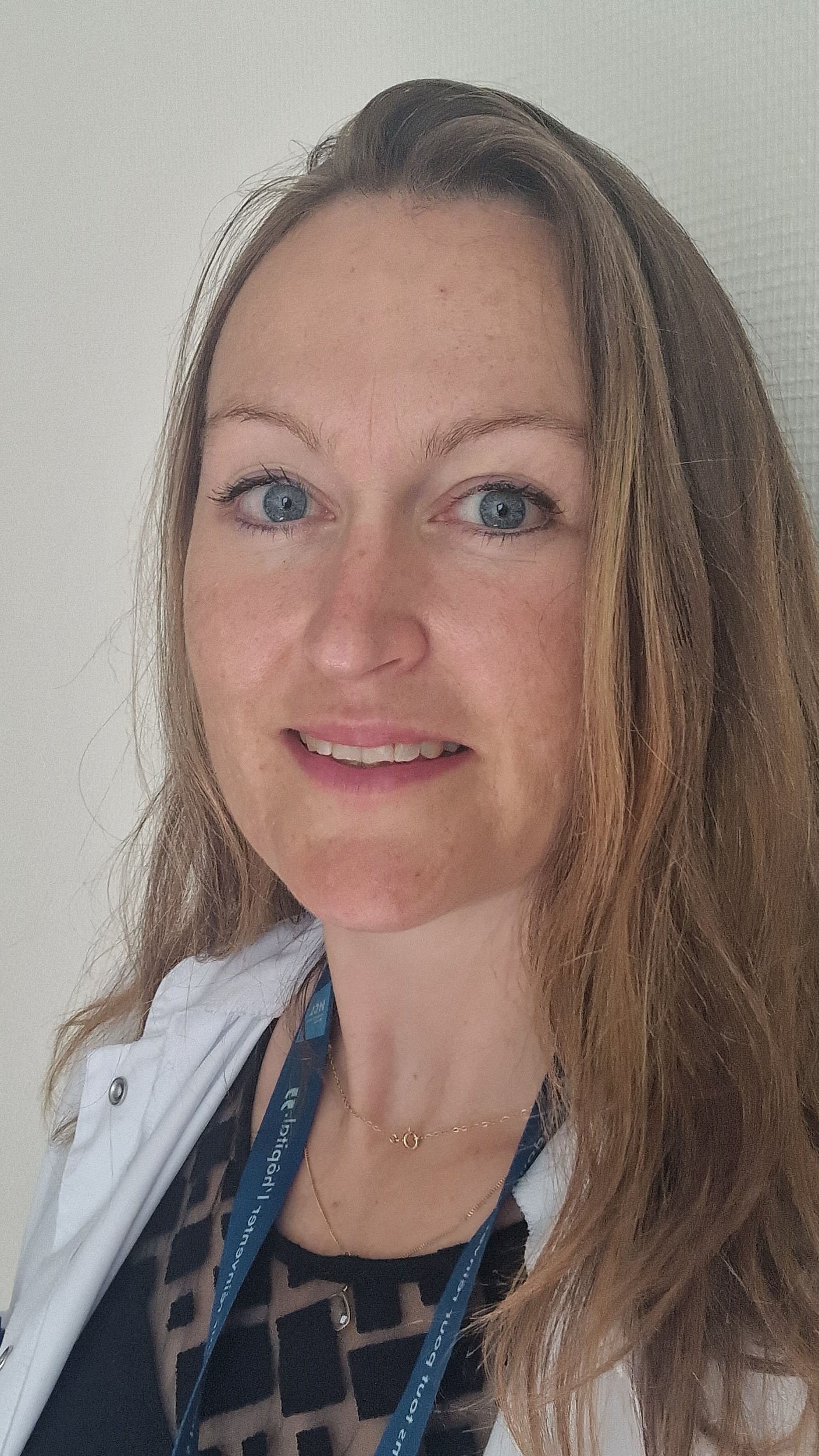 Dr Sophie Warembourg